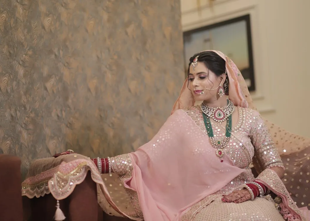 Bridal portrait, New Flash Lite wedding studio Prayagraj