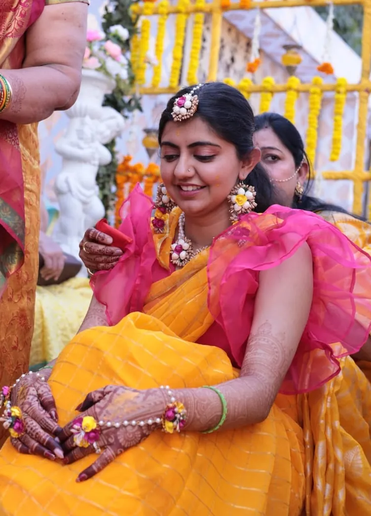Haldi ceremony bride, Prayagraj wedding