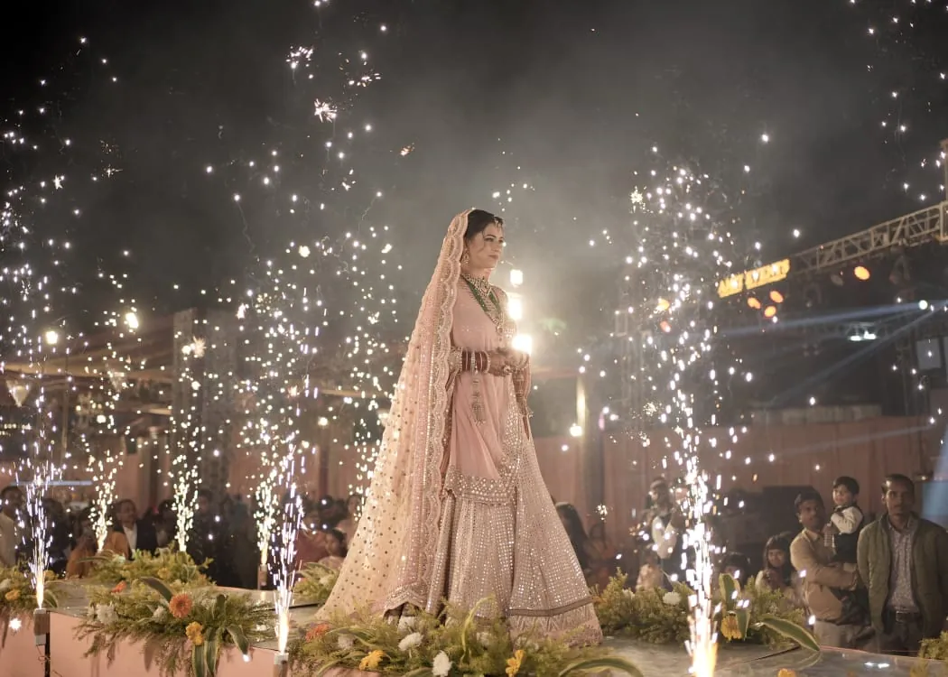 New Flash Lite wedding photography — fireworks wedding, Prayagraj
